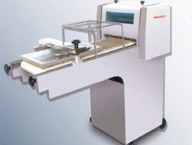 Máy Đúc Bột Berjaya