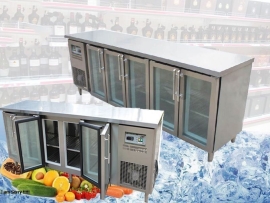 Bàn mát 5 cánh kính