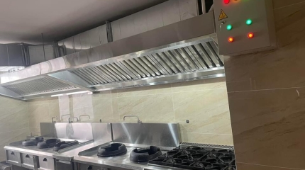Những Lợi Ích Khi Thuê Đơn Vị Chuyên Thi Công Thiết Bị Bếp Tại Tiền Giang