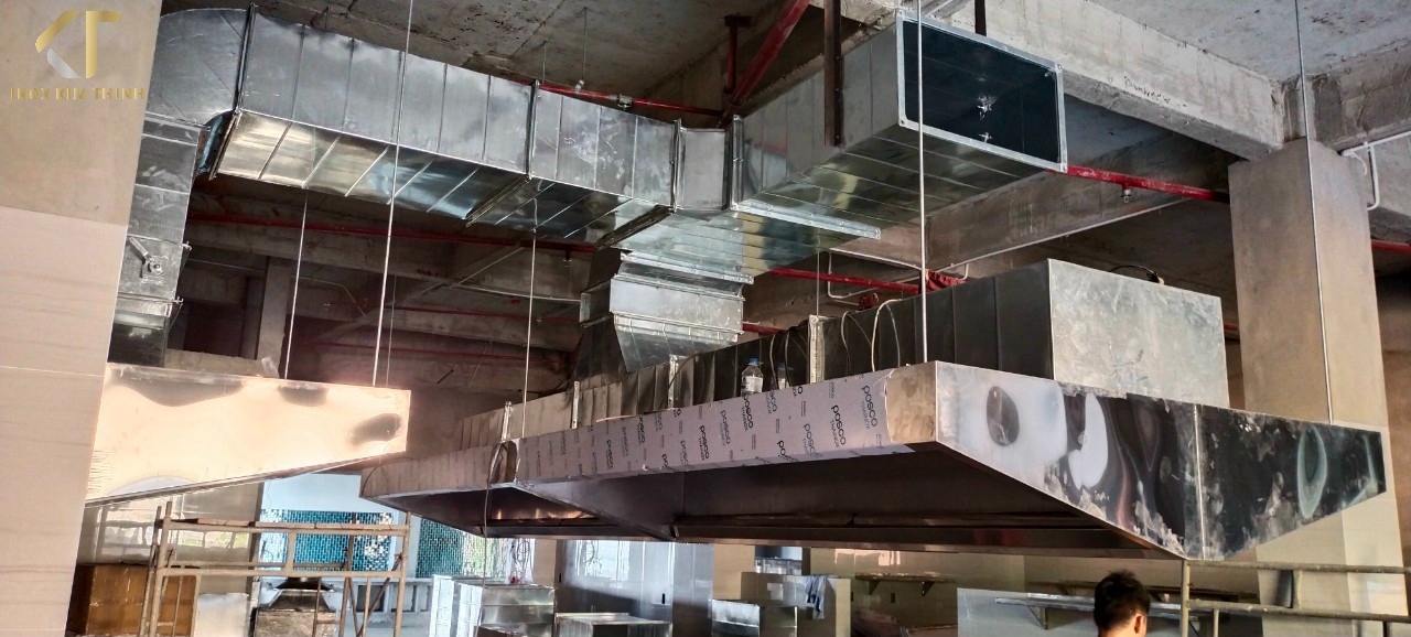 thiet-bi-hut-mui-bep-cong-nghiep-lam-dong