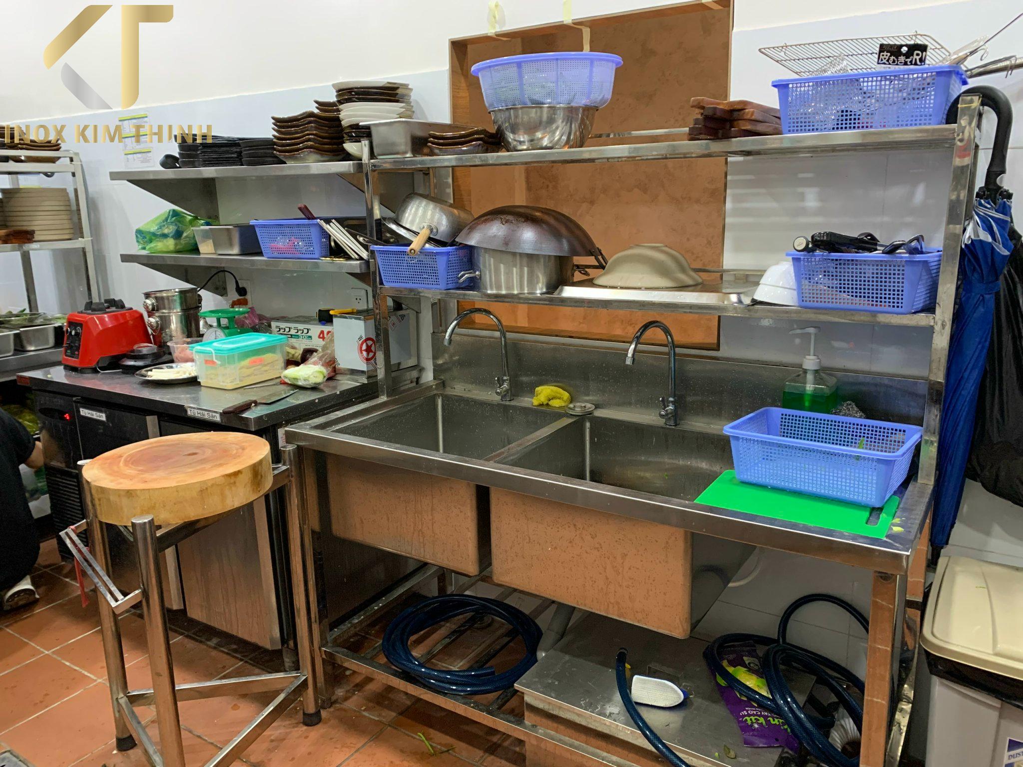 thiet-bi-bep-cong-nghiep-phu-quoc