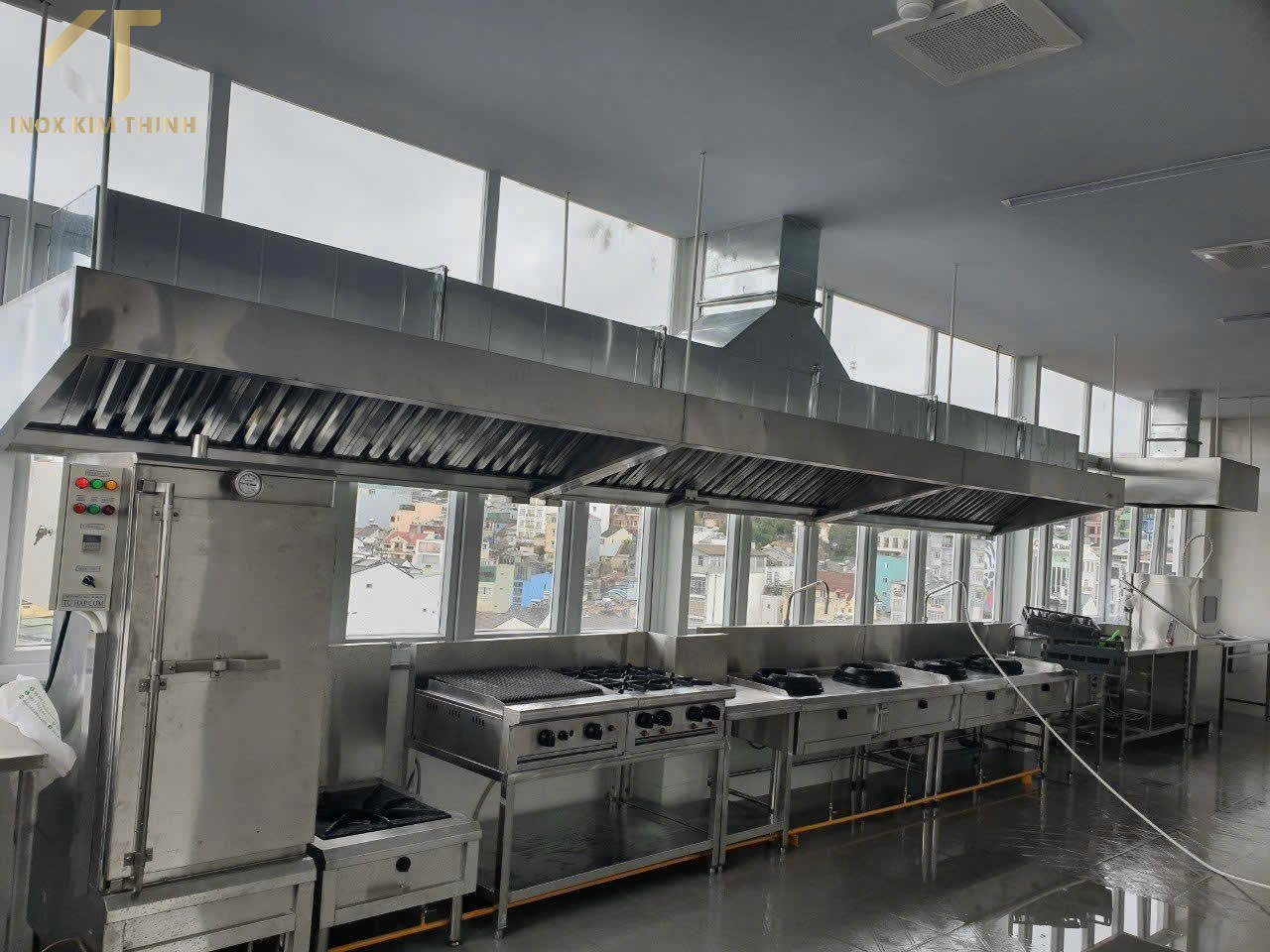 Lắp Đặt Tum Hút Mùi Công Nghiệp: Giải Pháp Xử Lý Khí Thải Tại Phan Thiết Và Tây Ninh