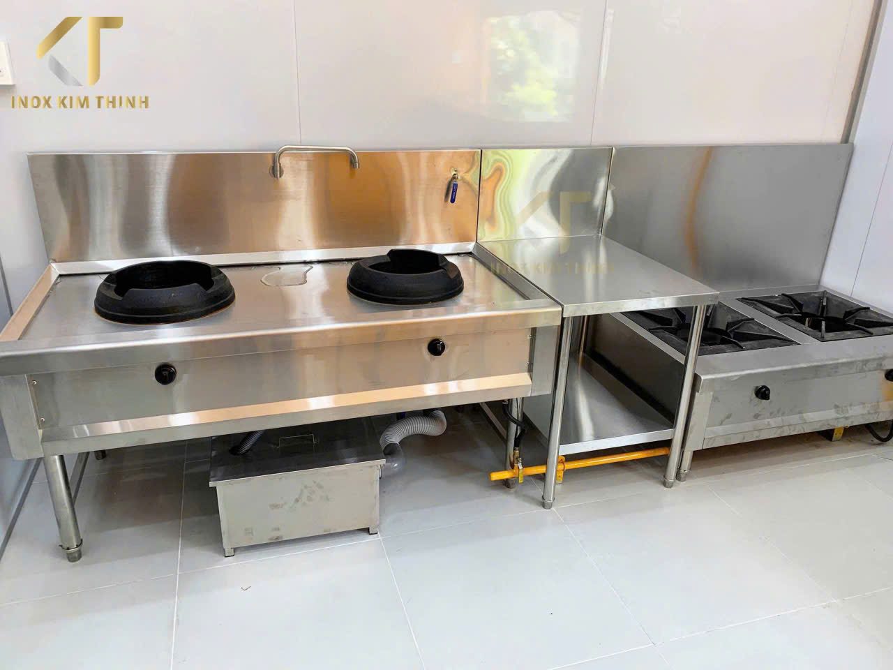 Tất Tần Tật Về Bếp Công Nghiệp Inox: Tại Sao Là Lựa Chọn Số 1 Cho Nhà Hàng Tại Phan Thiết?