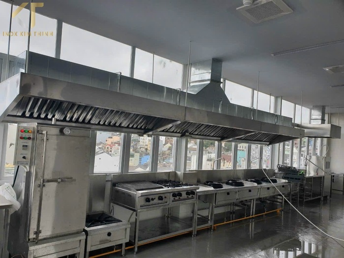 tum hút mùi inox cho bếp công nghiệp