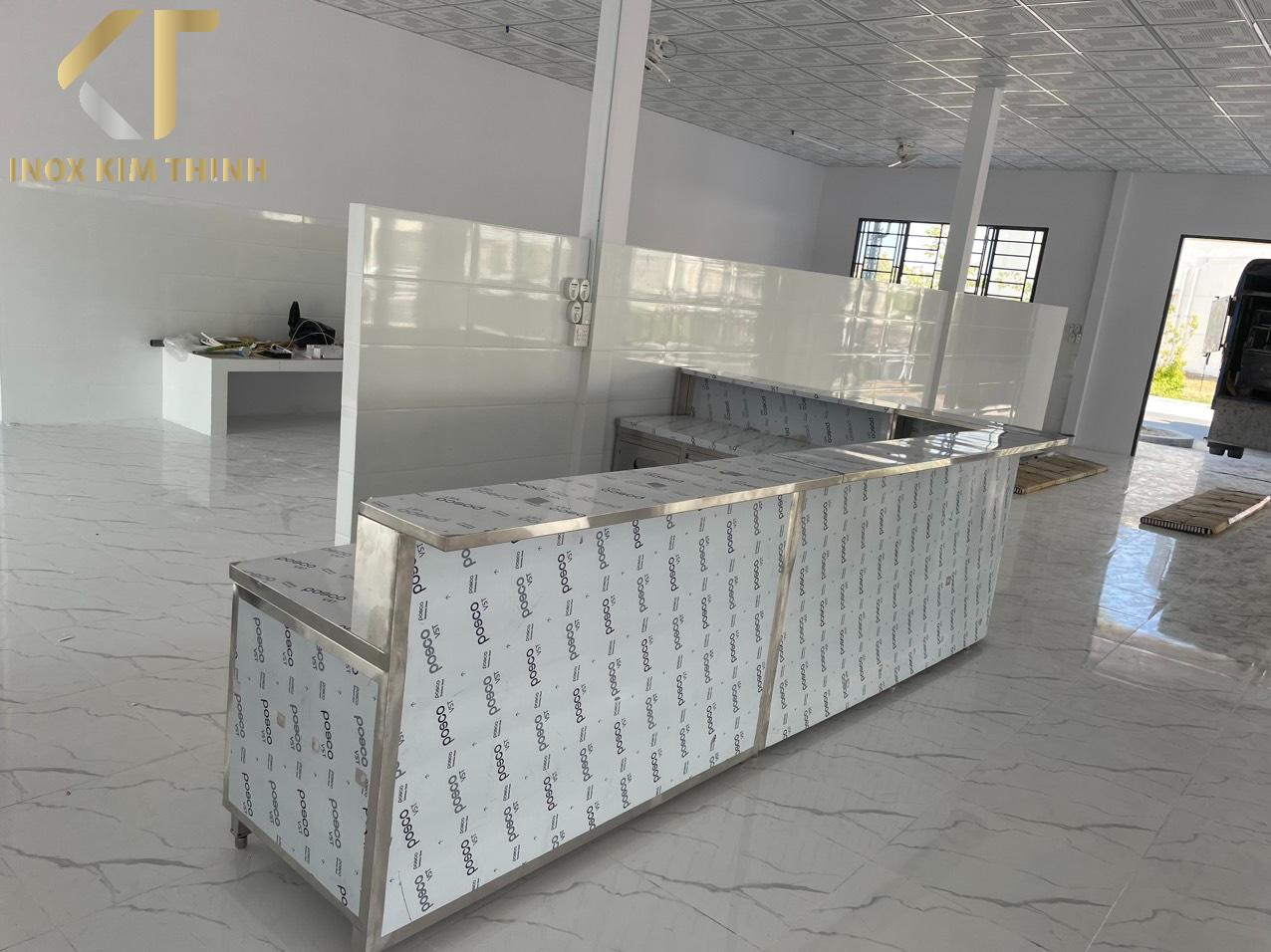 quầy pha chế quán cafe