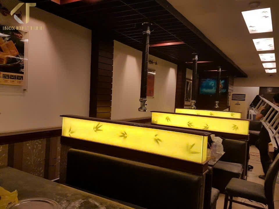 thi công lắp đặt chụp hút khói tại bàn Long An 